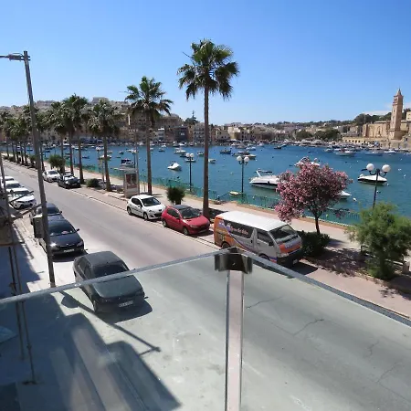 Aquamarine Sea Front - First Floor * Marsaskala
