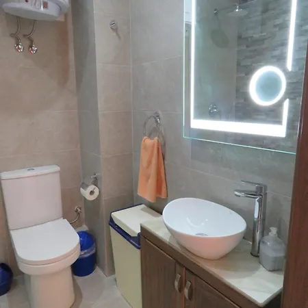 Apartment Aquamarine Sea Front - First Floor *
